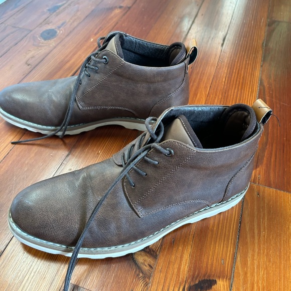 Steve Madden men’s brown leather lace-up high top shoes/boots. Worn twice. - Picture 2 of 6